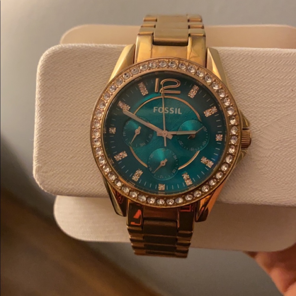 Fossil watch